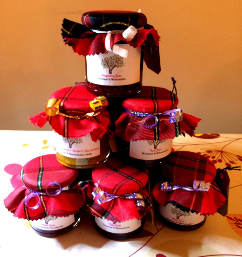 A stack of jam tubs